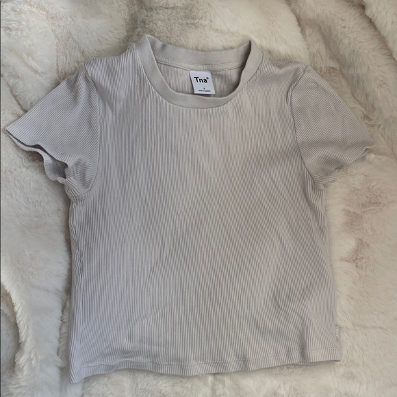 TNA Ribbed Crop Top - Picture 2 of 6